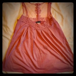 Blush pink flowy tank with lace medium